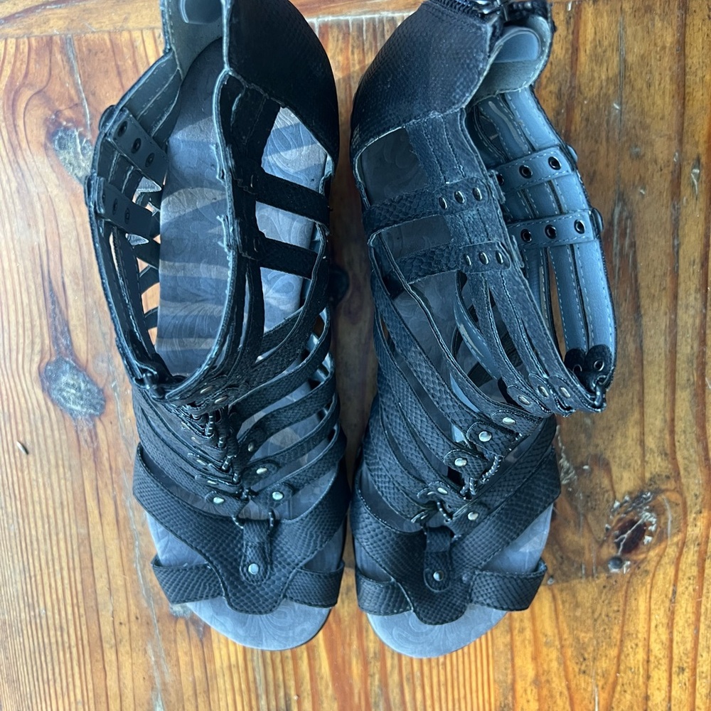 JAMBU Black Studs Sports Leather Wedge Gladiator Women’s Sandal 11 - Picture 2 of 8